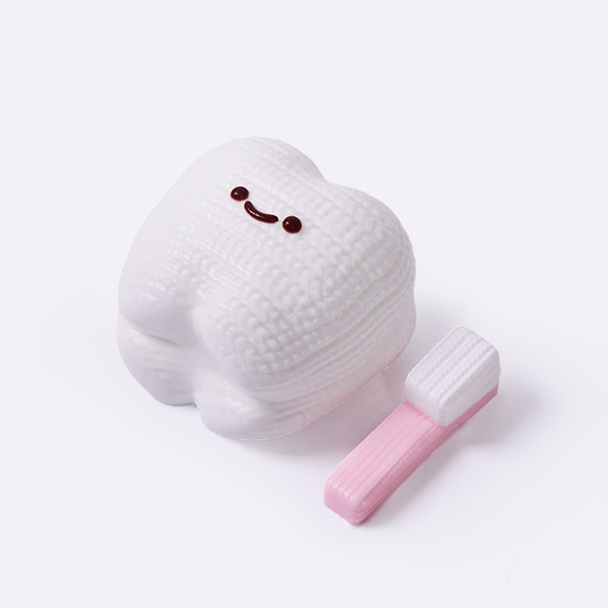 Knitted Tooth with Toothbrush