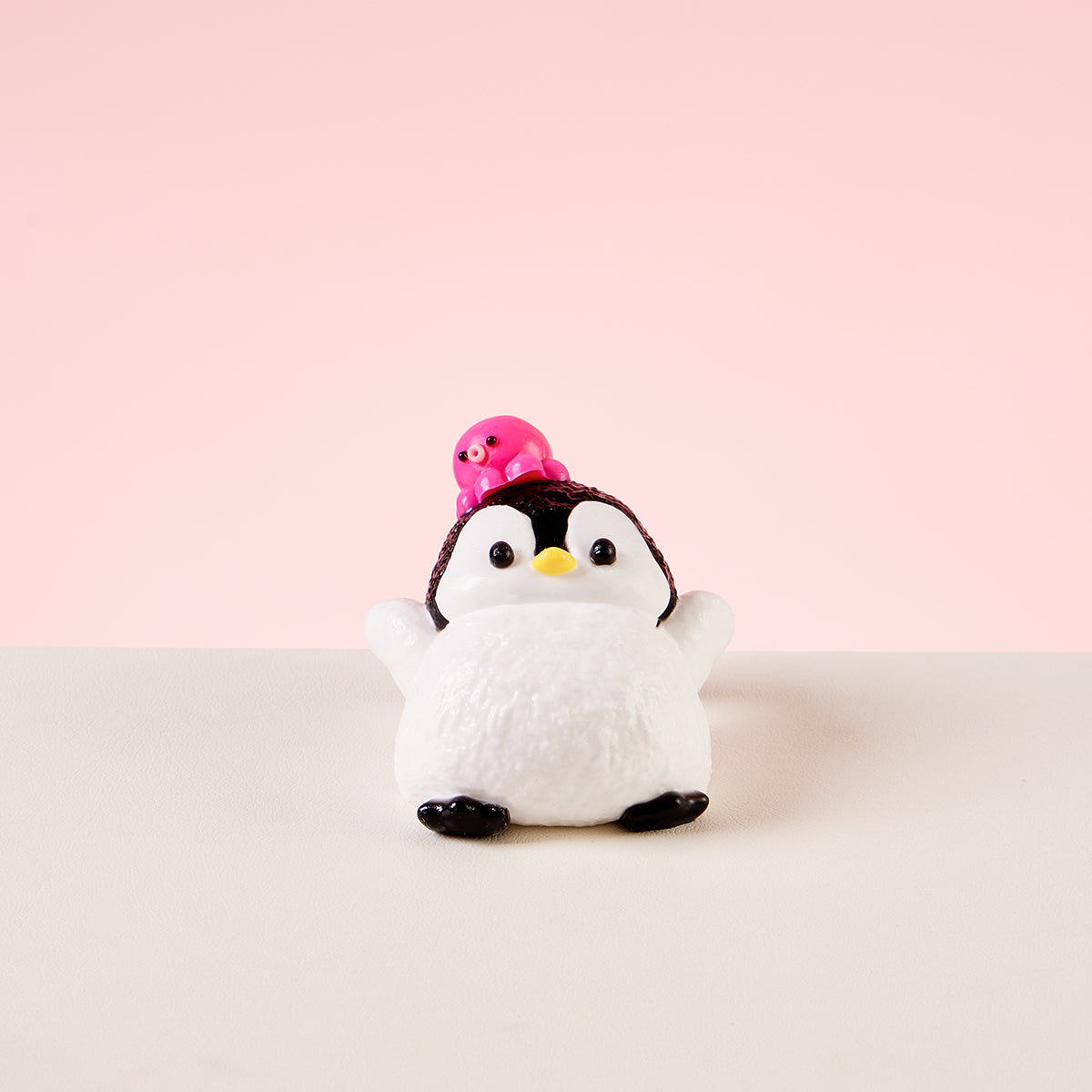 Penguin Taba Squishy (3 Color Options)